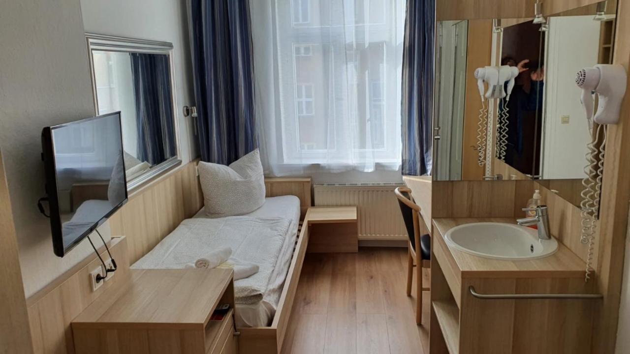 Bornholmer Hof Im Prenzlauer Berg Berlin Exteriör bild